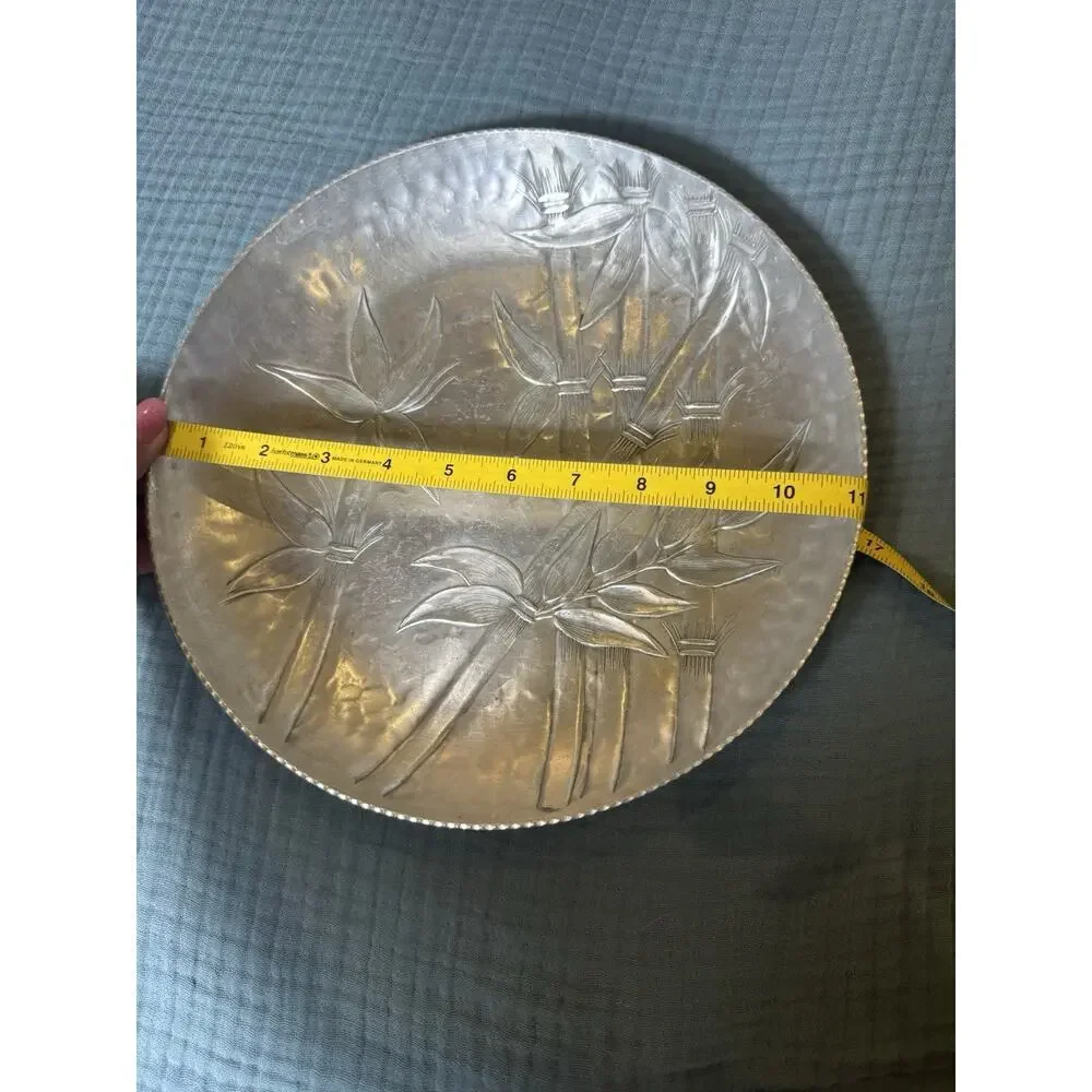 Vintage Everlast‎ hammered aluminum Bali Bamboo Bowl, 1950s